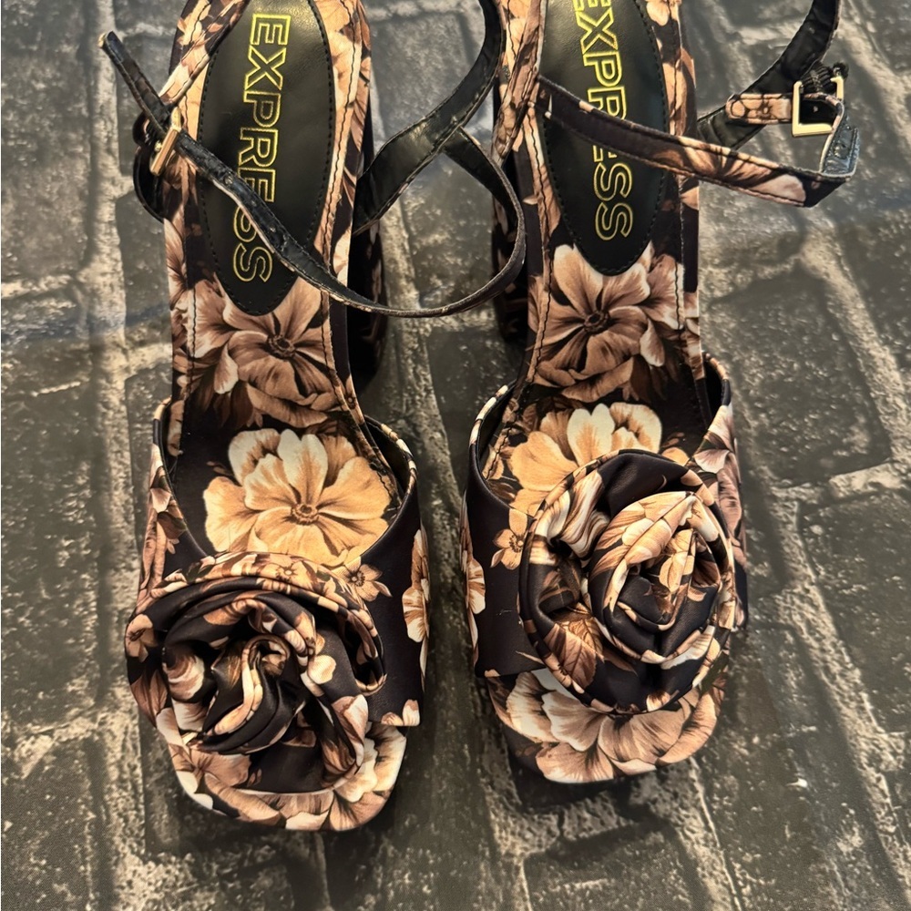 Express Black and Cream Floral Heels